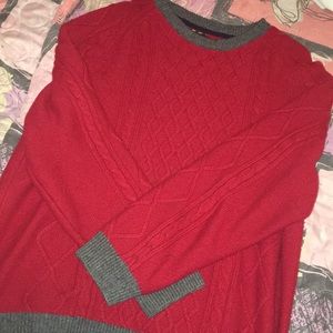 𝑎 𝐿𝐴𝑅𝐺𝐸 𝑠𝑤𝑒𝑎𝑡𝑒𝑟😁